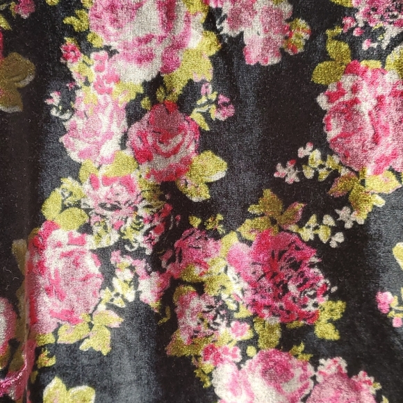 American Rag - Picture 2 of 5